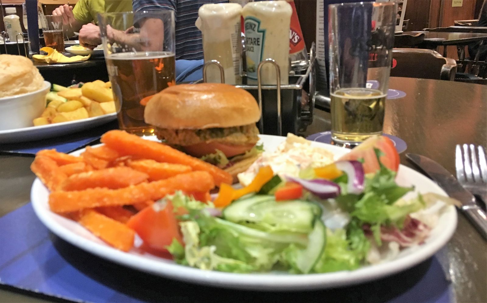 Photograph of a burger and chips in the Glen Hotel
